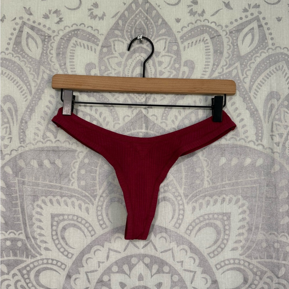 Nwt $10 Aerie American Eagle Real Superchill Modal Rib Thong Panty Dark Red M